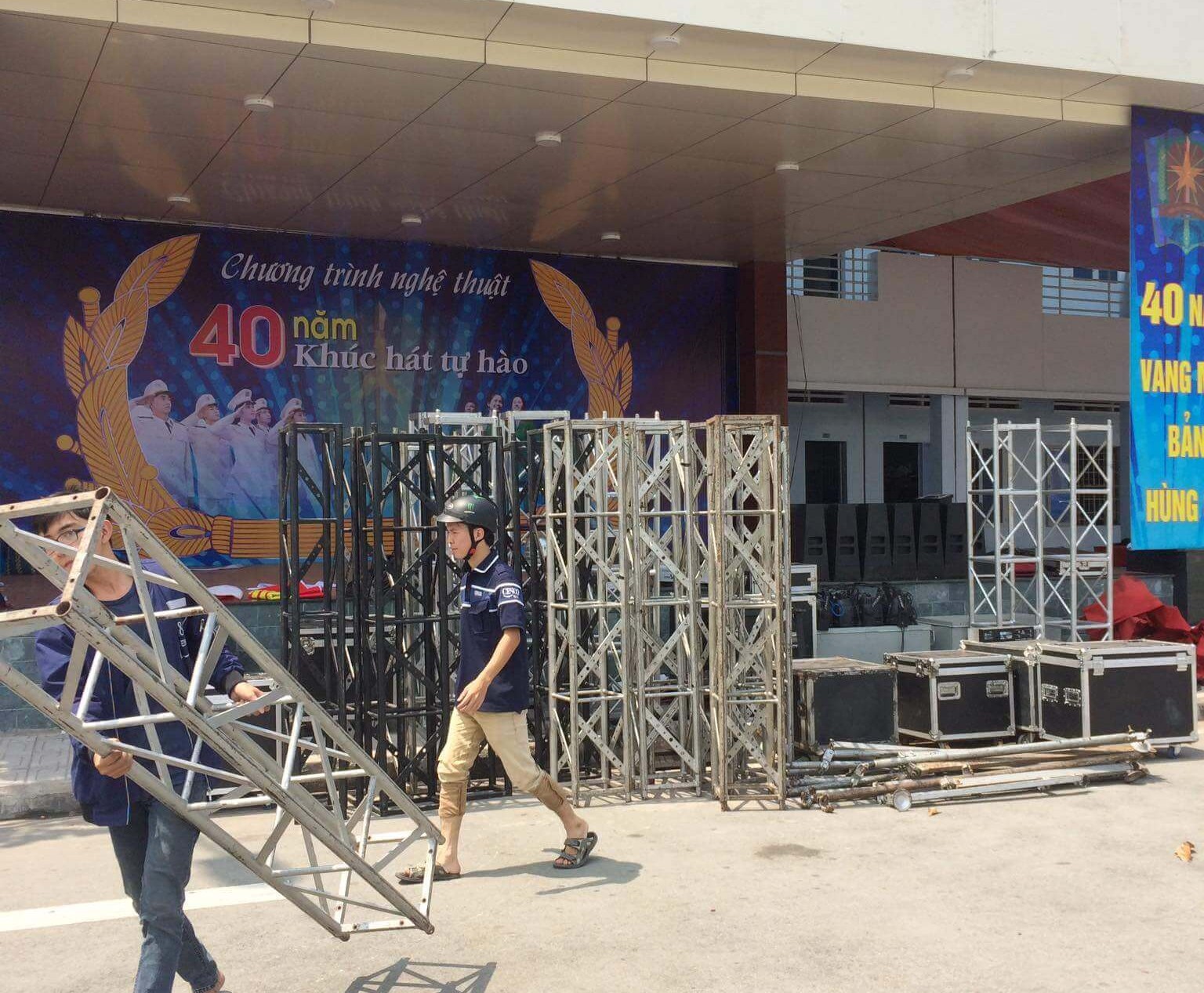 truss treo loa sự kiện