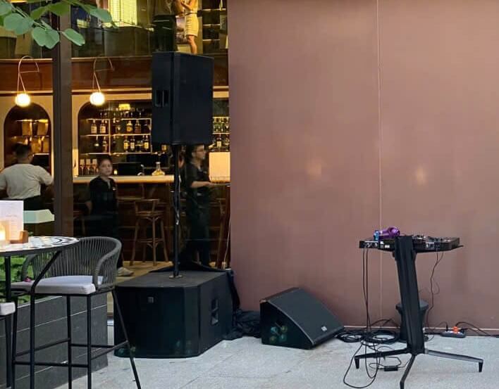 thuê âm thahnh chơi dj cực mạnh tại hồ chí minh