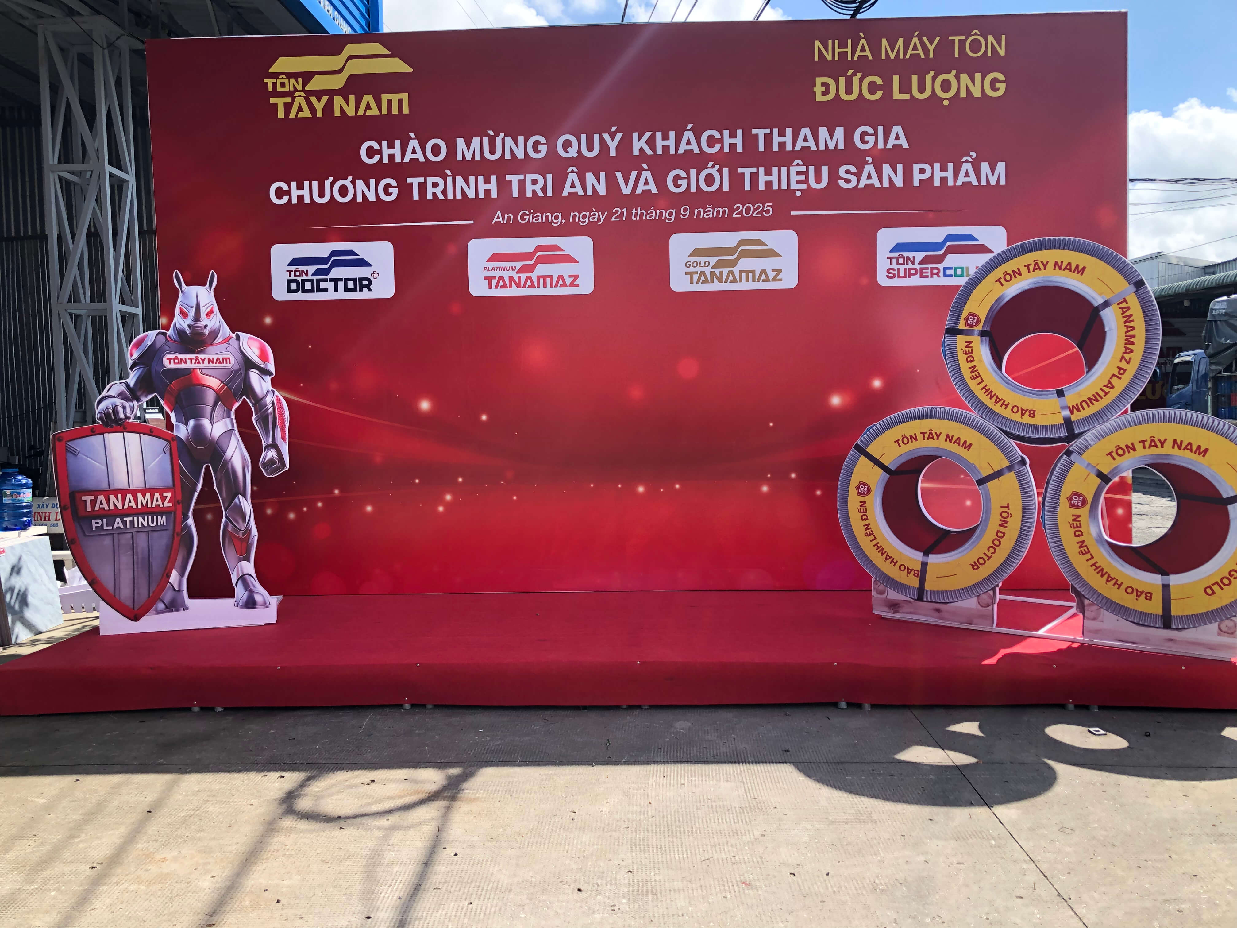 backdrop checkin sự kiện chuyên nghiệp
