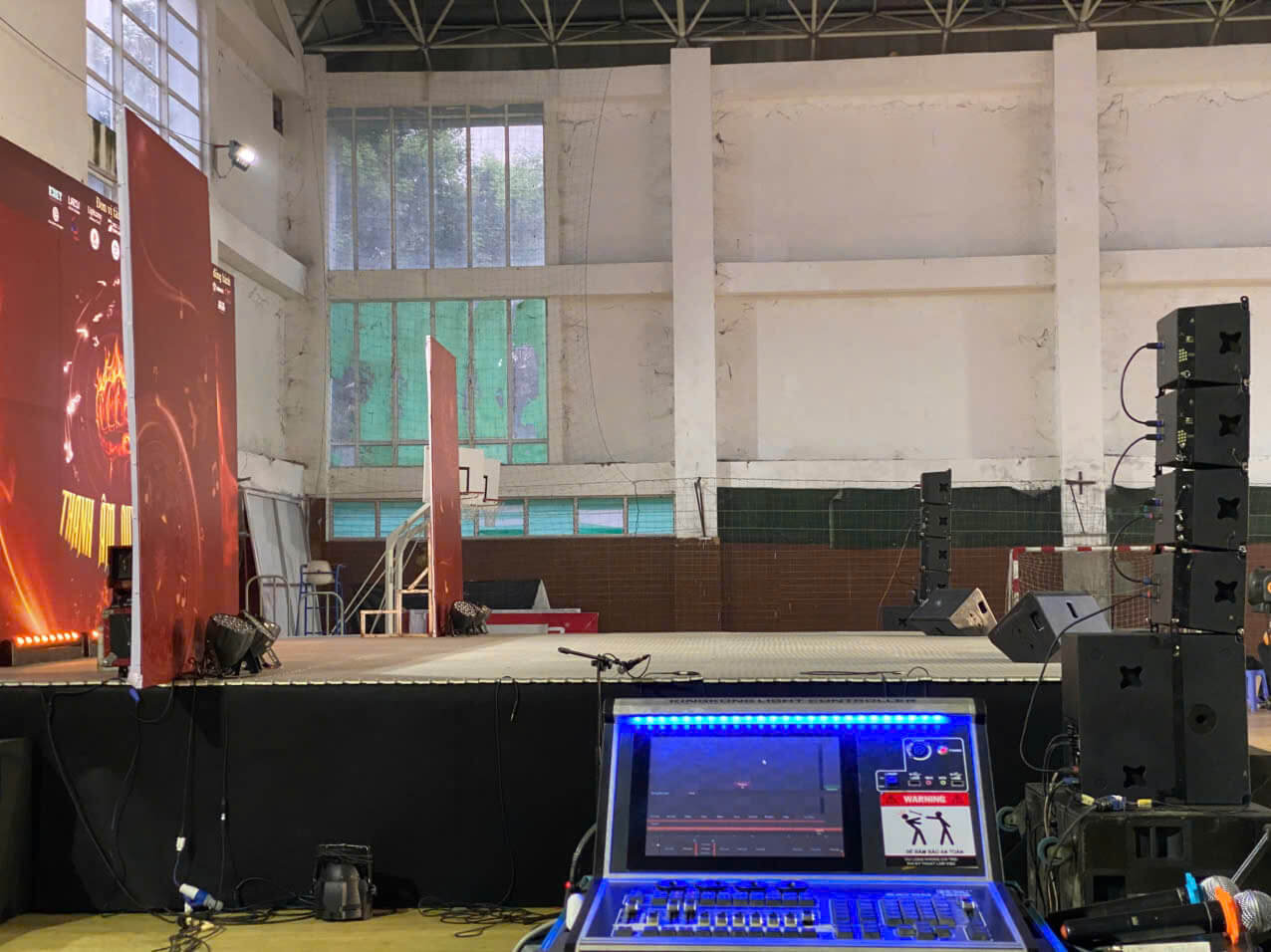 thue anh sáng tp.hcm