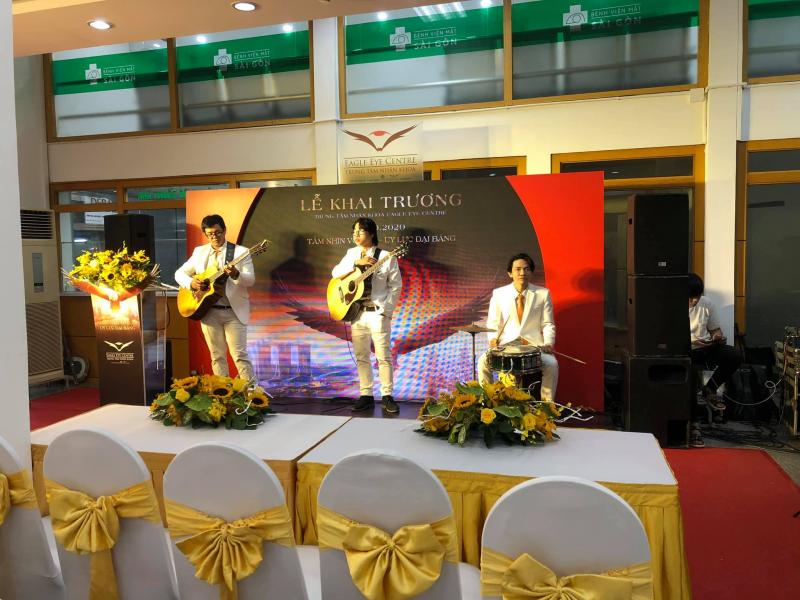 cho thuê âm thanh, sân khấu thảm đỏ trong chương trình khai trương