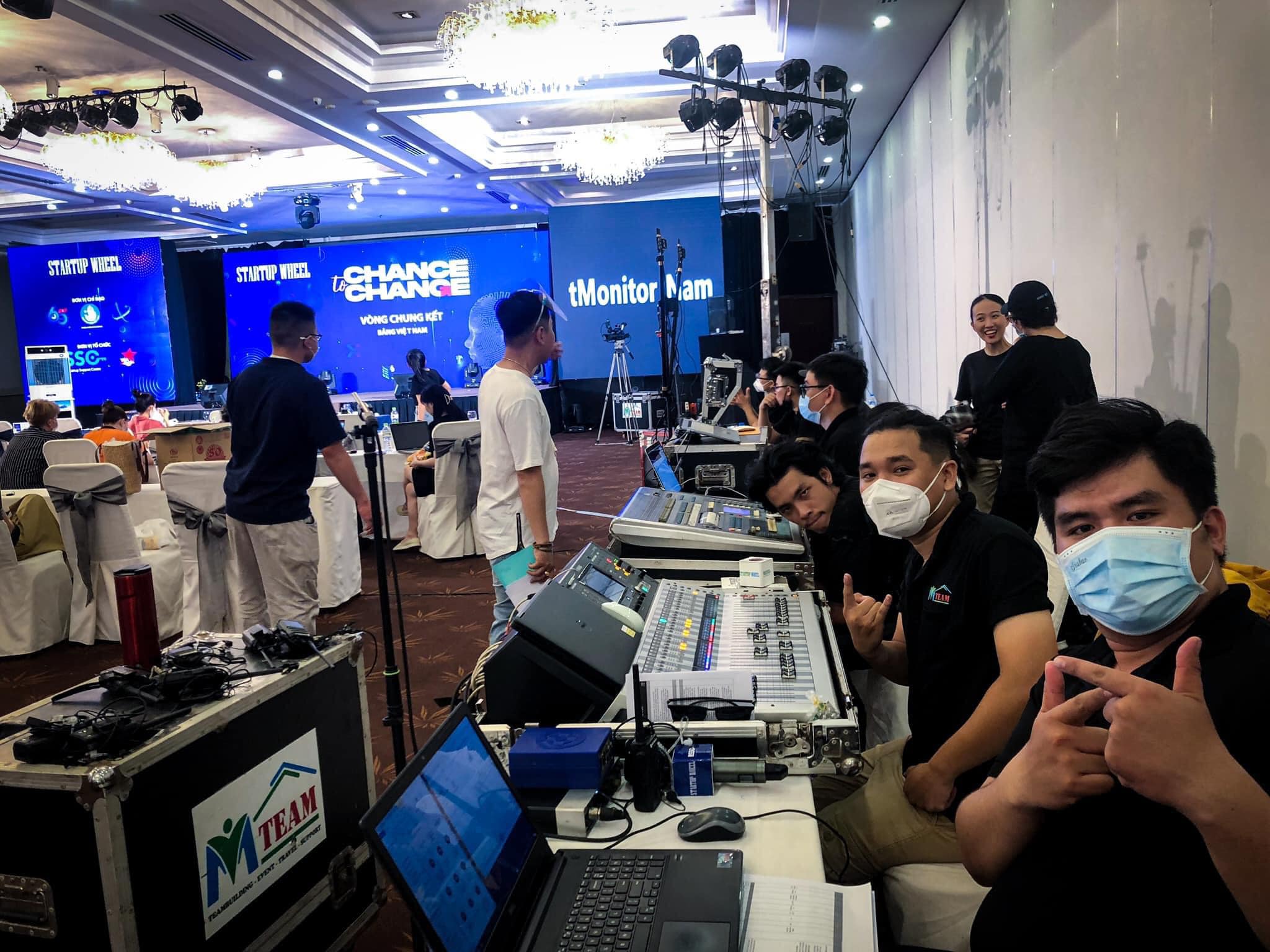 Hình Thức Tính Giá Thiết Bị Âm Thanh Ánh Sáng – LED Sân Khấu tại MTV Media