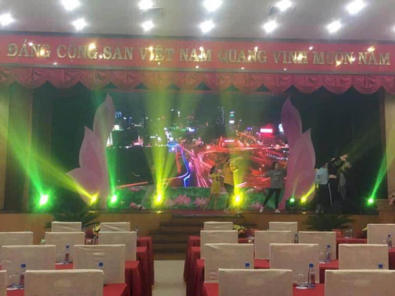 Đèn Beam TG VL – Giải pháp ánh sáng tạo hiệu ứng sân khấu chuyên nghiệp cho mọi sự kiện